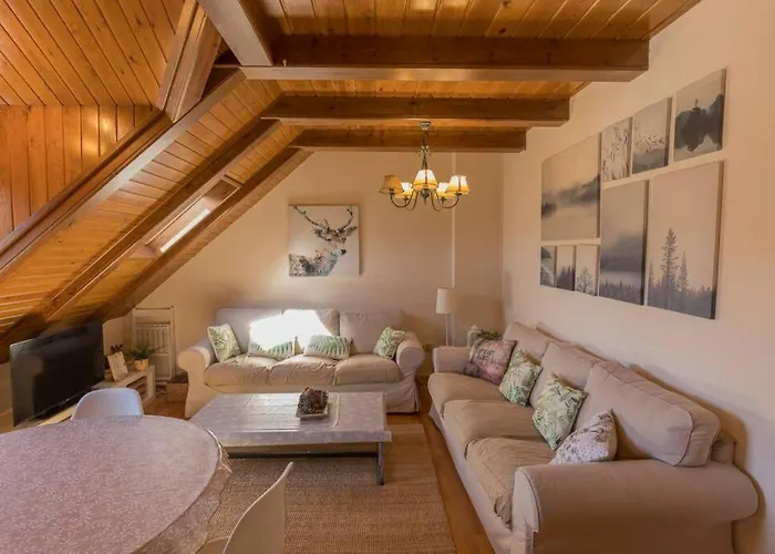 Tensina ❅ Acogedor Salon Y Gran Terraza Privada ❀