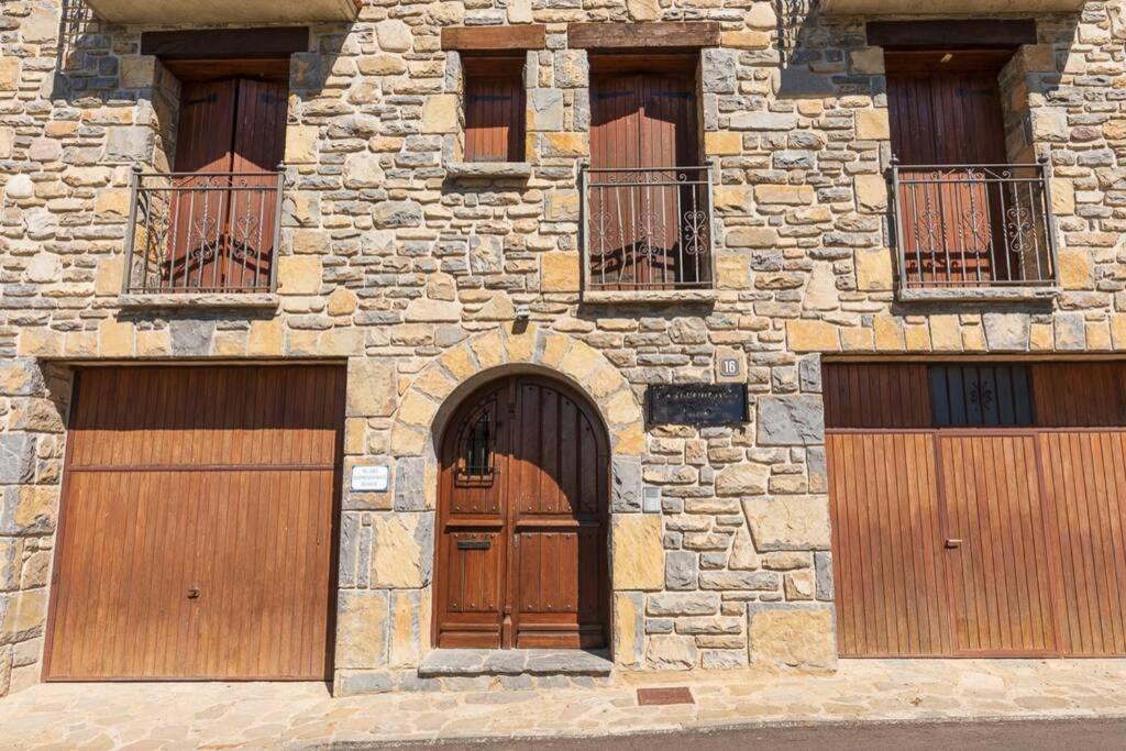Tensina ❅ Acogedor Salon Y Gran Terraza Privada ❀ Sallent De Gallego